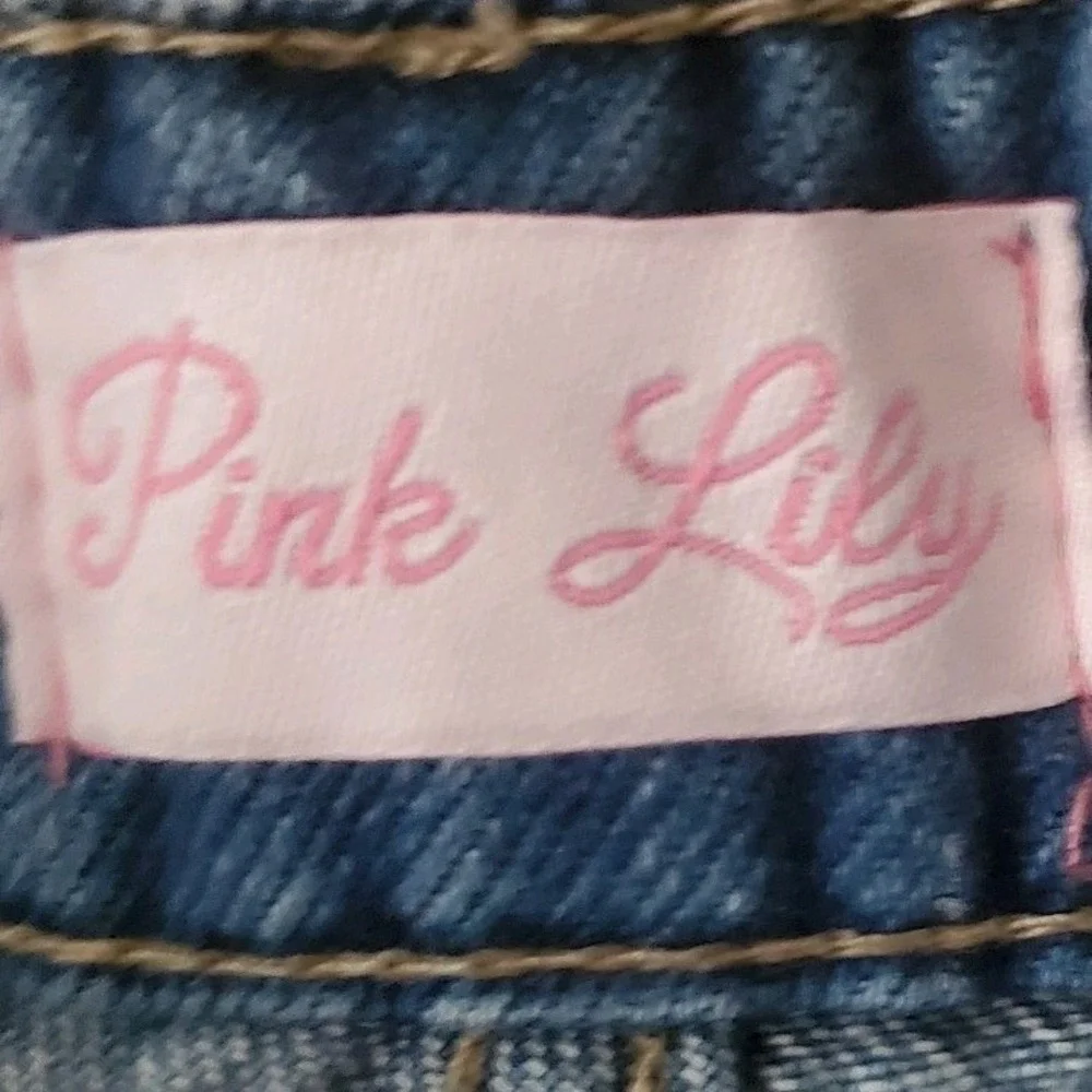 Pink Lily Priscilla Distressed‎ Girlfriend Medium Wash Jeans size 0